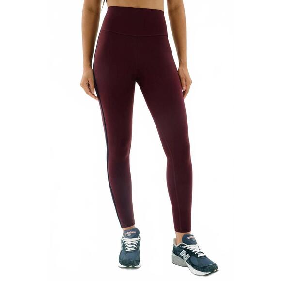 NEW SPLITS59 amber airweight leggings in dark cherry